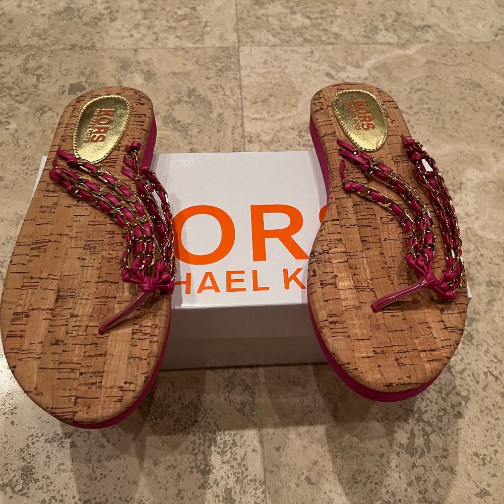 New Kors Michael Kors Addi Chain Leather Sandals in Pink